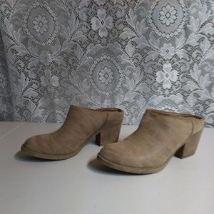 Rocket Dog leather clog, size 7